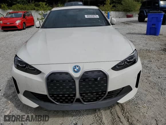 2024 BMW i4 eDrive35 с VIN WBY43AW0XRFR52034, выставлен на аукционе Copart как лот 85535075 с пробегом Не указан миль и Чистый • Clean title. История ставок и продаж доступна на DreamBid. Изображение 5.