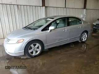 2006 Honda Civic с VIN JHMFA158X6S000613, выставлен на аукционе Copart как лот 60347685 с пробегом 120 934 миль миль и Списание • Salvage title. История ставок и продаж доступна на DreamBid. Изображение 1.