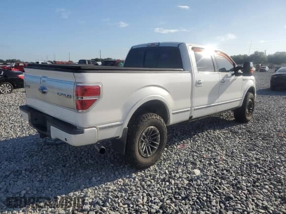2013 Ford F-150 XL with VIN 1FTFW1ET2DFA95973, listed as a Copart auction lot 82176845 with 240,052 mi miles and Clean title. Bid and sale history available at DreamBid. Image 3.