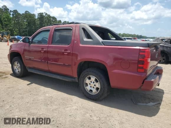 2007 Chevrolet Avalanche LTZ with VIN 3GNEC12047G256462, listed as a Copart auction lot 60135585 with 186,682 mi miles and Salvage title. Bid and sale history available at DreamBid. Image 2.