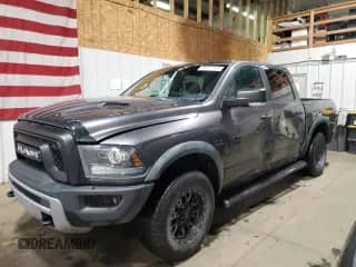 2016 Ram 1500 Rebel z VIN 1C6RR7YT2GS216684, wystawiony jako Copart lot #86547105 z przebiegiem 79 659 mil mil oraz Czysty tytuł • Clean title. Historia ofert i sprzedaży dostępna na DreamBid. Obrazek 1.