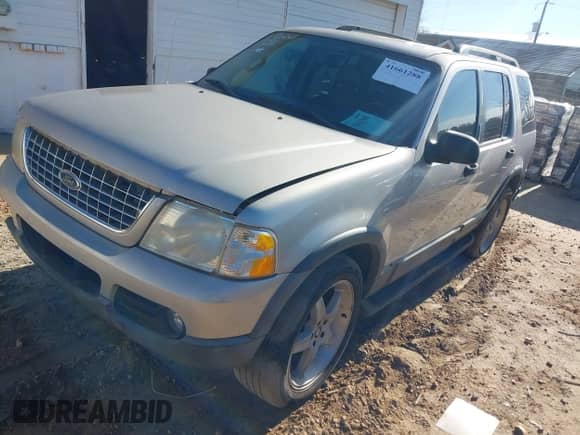2003 Ford Explorer с VIN 1FMDU63K13UB52240, выставлен на аукционе IAAI как лот 41661288 с пробегом 186 926 миль миль и . История ставок и продаж доступна на DreamBid. Изображение 2.