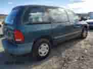 2000 Dodge Caravan with VIN 2B4FP25B8YR774829, listed as a Copart auction lot 81850534 with 231,740 mi miles and Clean title. Bid and sale history available at DreamBid. Image 3.