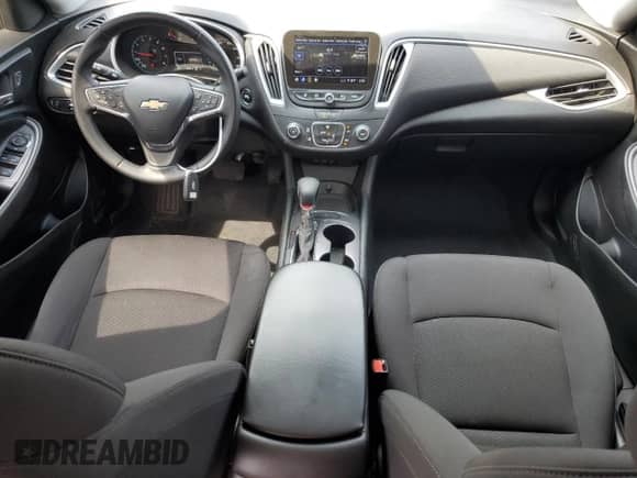 2023 Chevrolet Malibu RS с VIN 1G1ZG5ST0PF217958, выставлен на аукционе Copart как лот 70311165 с пробегом 46 205 миль миль и Чистый • Clean title. История ставок и продаж доступна на DreamBid. Изображение 8.