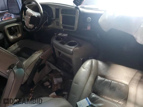 2002 Chevrolet Express with VIN 1GBFG15R121163616, listed as a Copart auction lot 58726555 with Not provided miles and Salvage title. Bid and sale history available at DreamBid. Image 8.