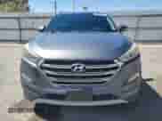 2017 Hyundai Tucson Limited с VIN KM8J33A25HU357025, выставлен на аукционе Copart как лот 71225125 с пробегом 112 101 миль миль и Чистый • Clean title. История ставок и продаж доступна на DreamBid. Изображение 5.
