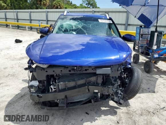 2025 Hyundai Venue SEL с VIN KMHRC8A39SU378590, выставлен на аукционе Copart как лот 70764405 с пробегом 6 465 миль миль и На запчасти • Non repairable. История ставок и продаж доступна на DreamBid. Изображение 5.