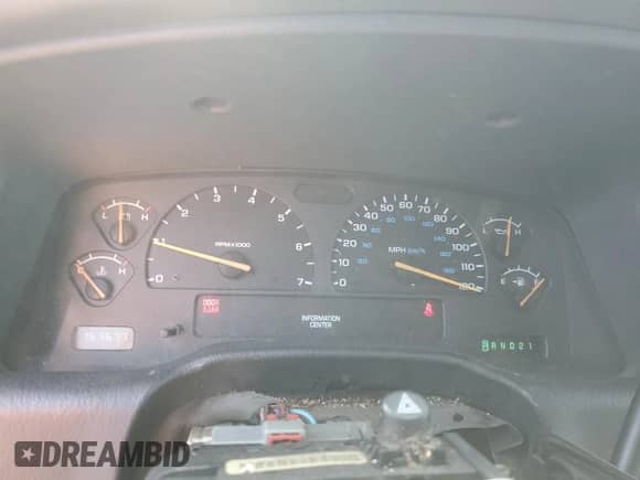 2001 Dodge Durango with VIN 1B4HR28N21F502170, listed as a Copart auction lot 64216044 with 157,677 mi miles and Salvage title. Bid and sale history available at DreamBid. Image 9.