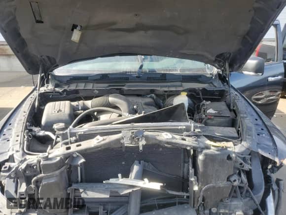 2014 Ram 1500 Big Horn z VIN 1C6RR7LT0ES182930, wystawiony jako Copart lot #84737765 z przebiegiem 178 564 mil mil oraz Szkoda całkowita • Salvage title. Historia ofert i sprzedaży dostępna na DreamBid. Obrazek 11.