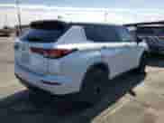 2022 Mitsubishi Outlander SE with VIN JA4J3UA82NZ064612, listed as a Copart auction lot 85007885 with 39,990 mi miles and Salvage title. Bid and sale history available at DreamBid. Image 3.