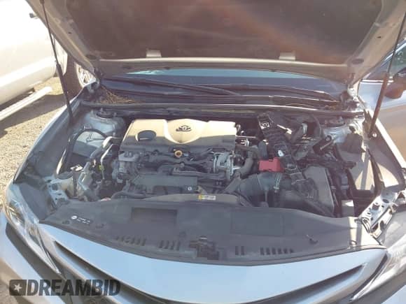 2019 Toyota Camry SE z VIN 4T1B11HK3KU755619, wystawiony jako IAAI lot #43322030 z przebiegiem 100 583 mil mil oraz . Historia ofert i sprzedaży dostępna na DreamBid. Obrazek 10.