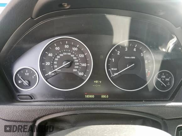 2014 BMW 4 Series 428i с VIN WBA3N3C59EF712175, выставлен на аукционе Copart как лот 85462625 с пробегом 185 900 миль миль и Чистый • Clean title. История ставок и продаж доступна на DreamBid. Изображение 9.