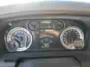 2016 Ram 1500 Big Horn z VIN 1C6RR6LM1GS333294, wystawiony jako Copart lot #81847794 z przebiegiem 43 891 mil mil oraz Szkoda całkowita • Salvage title. Historia ofert i sprzedaży dostępna na DreamBid. Obrazek 9.