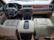 2013 Chevrolet Avalanche LT с VIN 3GNMCFE05DG107557, выставлен на аукционе Copart как лот 88617245 с пробегом Не указан миль и Списание • Salvage title. История ставок и продаж доступна на DreamBid. Изображение 8.