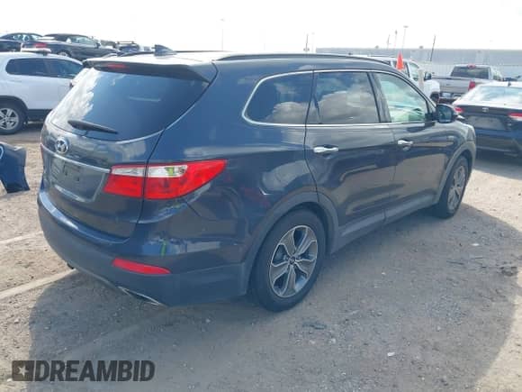 2015 Hyundai Santa Fe GLS with VIN KM8SM4HF1FU089488, listed as a IAAI auction lot 43194645 with 159,478 mi miles and . Bid and sale history available at DreamBid. Image 4.