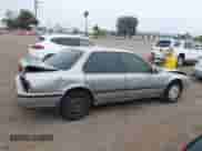 1991 Honda Accord LX z VIN JHMCB7655MC000372, wystawiony jako IAAI lot #42372597 z przebiegiem 153 129 mil mil oraz . Historia ofert i sprzedaży dostępna na DreamBid. Obrazek 13.