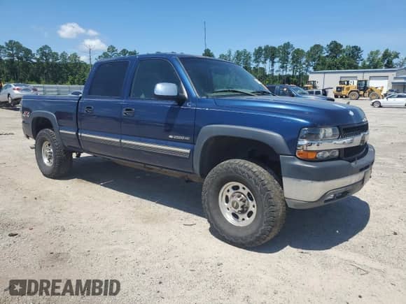 2002 Chevrolet Silverado 2500HD LS с VIN 1GCHK23U02F155784, выставлен на аукционе Copart как лот 61568985 с пробегом 185 497 миль миль и Списание • Salvage title. История ставок и продаж доступна на DreamBid. Изображение 4.