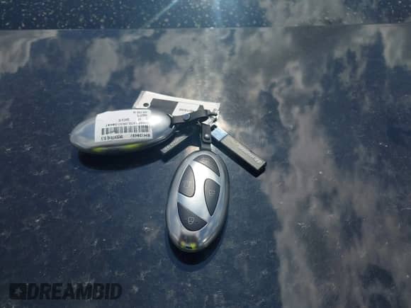 2025 Hyundai Santa Fe SE z VIN 5NMP14GL0SH128437, wystawiony jako IAAI lot #42360589 z przebiegiem 3 917 mil mil oraz . Historia ofert i sprzedaży dostępna na DreamBid. Obrazek 11.