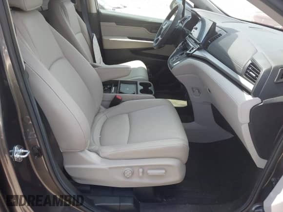 2025 Honda Odyssey EX-L с VIN 5FNRL6H69SB054895, выставлен на аукционе IAAI как лот 42776077 с пробегом 6 583 миль миль и . История ставок и продаж доступна на DreamBid. Изображение 5.