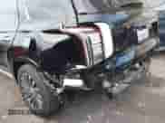 2025 Hyundai Palisade Calligraphy z VIN KM8R7DGE8SU862109, wystawiony jako IAAI lot #42770365 z przebiegiem 4 416 mil mil oraz . Historia ofert i sprzedaży dostępna na DreamBid. Obrazek 6.