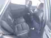 2014 Hyundai Santa Fe with VIN 5XYZU3LB2EG200499, listed as a IAAI auction lot 43392142 with 228,552 mi miles and . Bid and sale history available at DreamBid. Image 8.