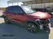 2022 Chevrolet TrailBlazer RS z VIN KL79MUSL4NB126557, wystawiony jako Copart lot #57337545 z przebiegiem 82 597 mil mil oraz Szkoda całkowita • Salvage title. Historia ofert i sprzedaży dostępna na DreamBid. Obrazek 4.