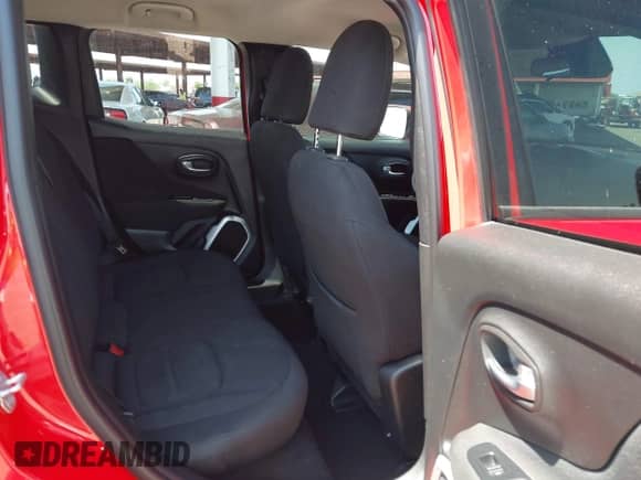2018 Jeep Renegade Latitude with VIN ZACCJABB3JPG86190, listed as a IAAI auction lot 43011217 with 58,354 mi miles and . Bid and sale history available at DreamBid. Image 8.