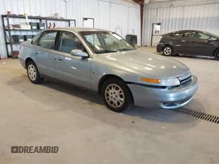 2002 Saturn LS z VIN 1G8JU54F02Y568204, wystawiony jako IAAI lot #43569718 z przebiegiem 246 391 mil mil oraz . Historia ofert i sprzedaży dostępna na DreamBid. Obrazek 1.