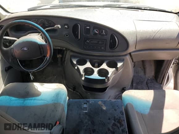 2007 Ford Econoline Cargo Commercial с VIN 1FTNE24L17DB45932, выставлен на аукционе Copart как лот 61585365 с пробегом 350 153 миль миль и Чистый • Clean title. История ставок и продаж доступна на DreamBid. Изображение 8.