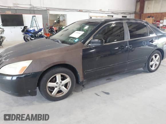 2005 Honda Accord EX-L with VIN 1HGCM56815A030719, listed as a IAAI auction lot 42989887 with 199,705 mi miles and . Bid and sale history available at DreamBid. Image 12.