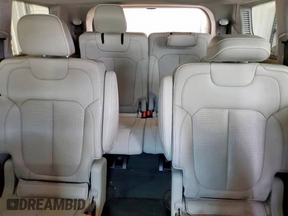 2022 Jeep Grand Cherokee Overland с VIN 1C4RJKDG3N8543181, выставлен на аукционе Copart как лот 68145415 с пробегом 37 988 миль миль и Списание • Salvage title. История ставок и продаж доступна на DreamBid. Изображение 10.