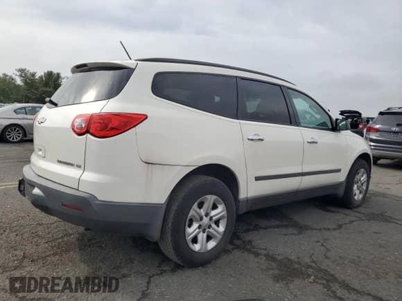 2012 Chevrolet Traverse LS с VIN 1GNKVFEDXCJ200124, выставлен на аукционе Copart как лот 81750705 с пробегом 148 711 миль миль и Чистый • Clean title. История ставок и продаж доступна на DreamBid. Изображение 3.