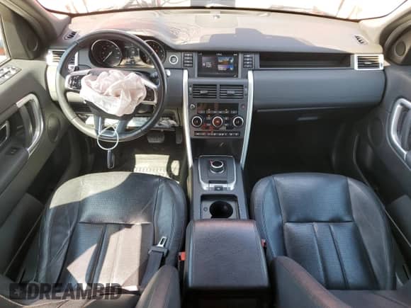 2017 Land Rover Discovery Sport HSE with VIN SALCR2BG5HH703141, listed as a Copart auction lot 84223075 with 114,828 mi miles and Salvage title. Bid and sale history available at DreamBid. Image 8.