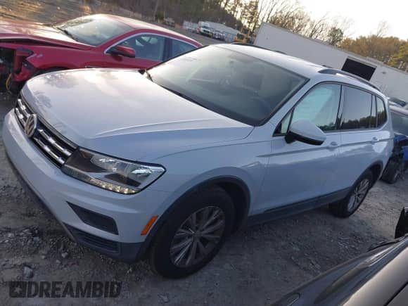 2019 Volkswagen Tiguan S с VIN 3VV1B7AX5KM050798, выставлен на аукционе IAAI как лот 41489331 с пробегом 45 000 миль миль и . История ставок и продаж доступна на DreamBid. Изображение 14.