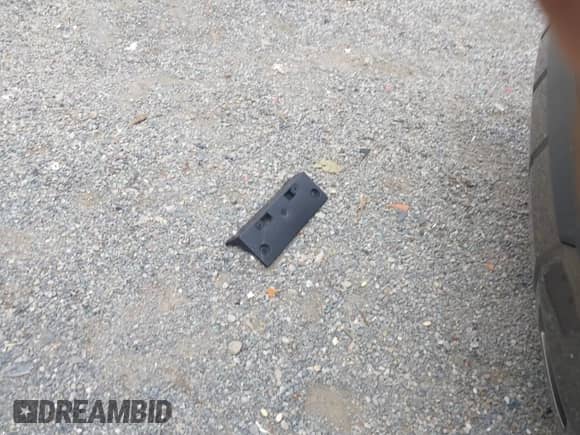 2025 Nissan Kicks SR with VIN 3N8AP6DA1SL312859, listed as a IAAI auction lot 43039122 with 671 mi miles and . Bid and sale history available at DreamBid. Image 12.