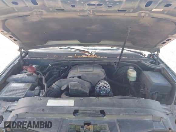 2010 Chevrolet Suburban LT z VIN 1GNUCJE01AR142336, wystawiony jako IAAI lot #42569262 z przebiegiem 298 479 mil mil oraz . Historia ofert i sprzedaży dostępna na DreamBid. Obrazek 10.