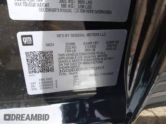 2024 Chevrolet Silverado 1500 High Country z VIN 1GCUDJE81RZ311617, wystawiony jako IAAI lot #42184679 z przebiegiem 2 117 mil mil oraz . Historia ofert i sprzedaży dostępna na DreamBid. Obrazek 9.