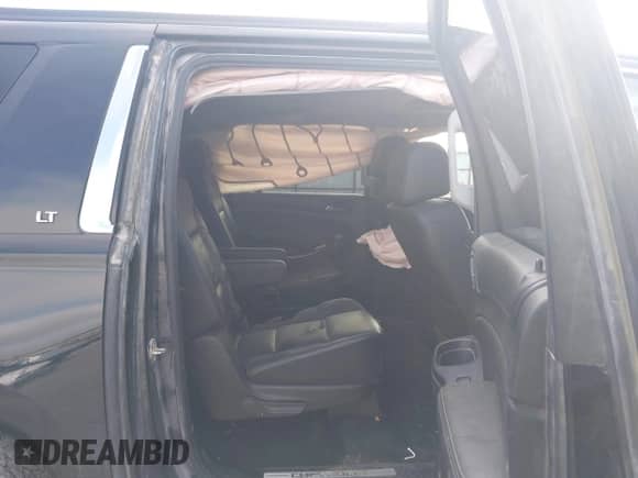 2017 Chevrolet Suburban LT с VIN 1GNSKHKCXHR238493, выставлен на аукционе IAAI как лот 43295208 с пробегом 144 884 миль миль и . История ставок и продаж доступна на DreamBid. Изображение 8.