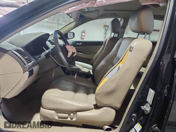 2007 Honda Accord EX-L with VIN 1HGCM56867A032176, listed as a Copart auction lot 87070605 with 205,902 mi miles and Salvage title. Bid and sale history available at DreamBid. Image 7.