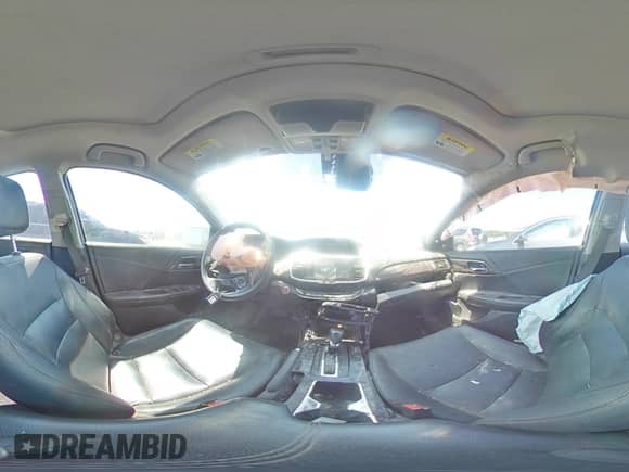 2017 Honda Accord Touring z VIN 1HGCR3F92HA038931, wystawiony jako Copart lot #69836615 z przebiegiem 145 045 mil mil oraz Szkoda całkowita • Salvage title. Historia ofert i sprzedaży dostępna na DreamBid. Obrazek 15.