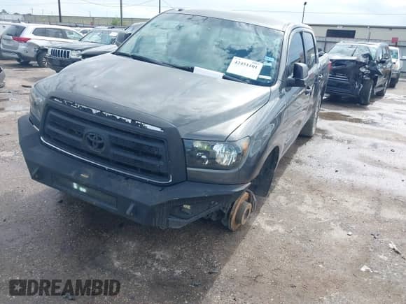 2013 Toyota Tundra с VIN 5TFEM5F12DX059359, выставлен на аукционе IAAI как лот 42451101 с пробегом 236 522 миль миль и . История ставок и продаж доступна на DreamBid. Изображение 17.