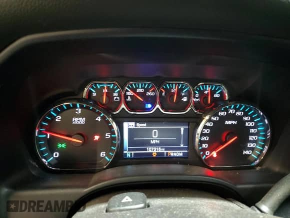 2015 Chevrolet Silverado 1500 LT с VIN 3GCUKREC2FG467847, выставлен на аукционе Copart как лот 67792795 с пробегом 107 316 миль миль и Списание • Salvage title. История ставок и продаж доступна на DreamBid. Изображение 9.