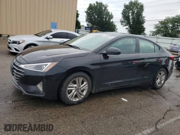 2019 Hyundai Elantra SEL z VIN 5NPD84LFXKH437155, wystawiony jako Copart lot #63036755 z przebiegiem 131 612 mil mil oraz Szkoda całkowita • Salvage title. Historia ofert i sprzedaży dostępna na DreamBid. Obrazek 1.