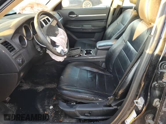 2008 Dodge Charger SE with VIN 2B3KA43G18H266917, listed as a Copart auction lot 89182945 with 258,549 mi miles and Salvage title. Bid and sale history available at DreamBid. Image 7.