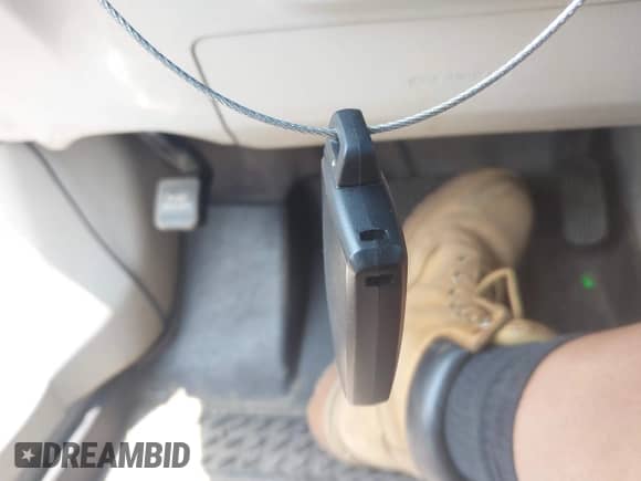 2013 Toyota Camry LE z VIN 4T1BD1FK9DU092389, wystawiony jako IAAI lot #42423524 z przebiegiem 312 006 mil mil oraz . Historia ofert i sprzedaży dostępna na DreamBid. Obrazek 11.