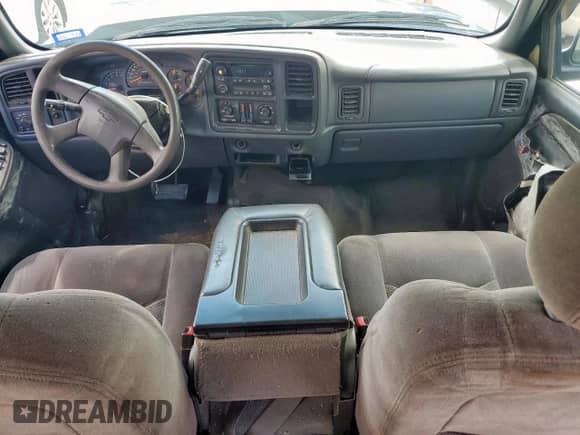 2007 Chevrolet Silverado 1500 LS с VIN 2GCEK13V271133144, выставлен на аукционе Copart как лот 71313665 с пробегом 243 651 миль миль и Списание • Salvage title. История ставок и продаж доступна на DreamBid. Изображение 8.
