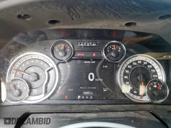 2019 Ram 1500 Big Horn z VIN 1C6RR6LT5KS549438, wystawiony jako Copart lot #80134725 z przebiegiem 125 805 mil mil oraz Szkoda całkowita • Salvage title. Historia ofert i sprzedaży dostępna na DreamBid. Obrazek 9.