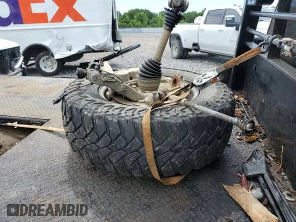 2018 Chevrolet Silverado 3500HD Work Truck with VIN 1GB4KYCY2JF227513, listed as a Copart auction lot 58554034 with Not provided miles and Salvage title. Bid and sale history available at DreamBid. Image 14.