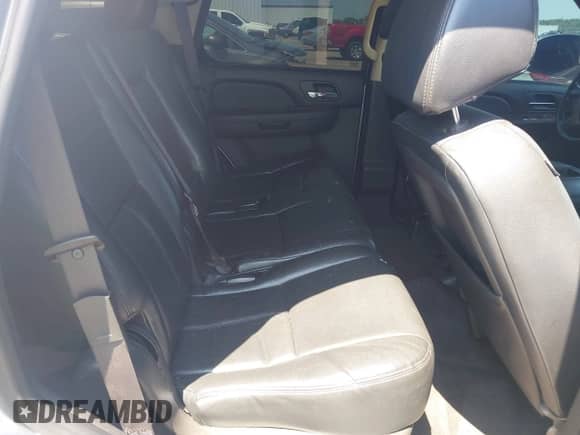 2012 Chevrolet Tahoe LS с VIN 1GNSCAE02CR321530, выставлен на аукционе IAAI как лот 42552901 с пробегом 206 840 миль миль и . История ставок и продаж доступна на DreamBid. Изображение 8.