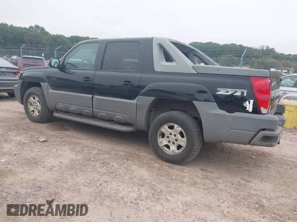 2002 Chevrolet Avalanche z VIN 3GNEK13T42G137377, wystawiony jako IAAI lot #43238542 z przebiegiem 214 114 mil mil oraz . Historia ofert i sprzedaży dostępna na DreamBid. Obrazek 3.